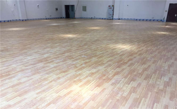 松木體育館木地板批發價格