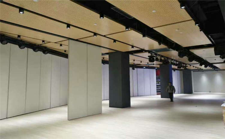 拼接板舞臺運動木地板結構