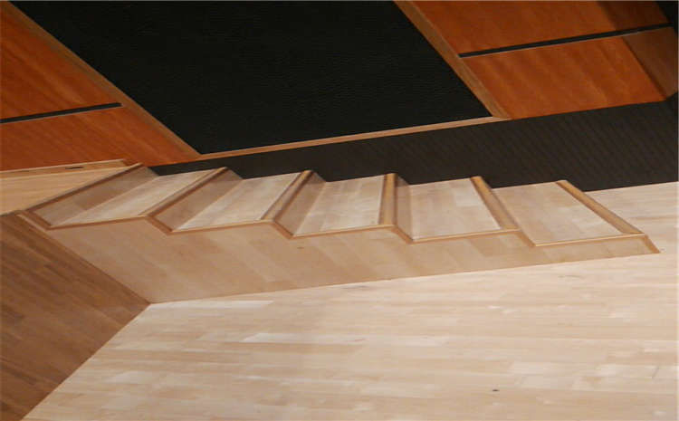 硬木企口木地板籃球場哪個牌子好?
