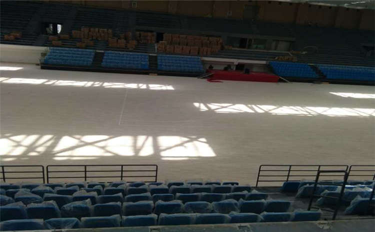 松木舞臺實(shí)木地板報價