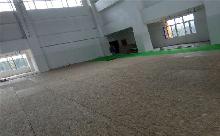 籃球場木地板材質(zhì)如何分辨?