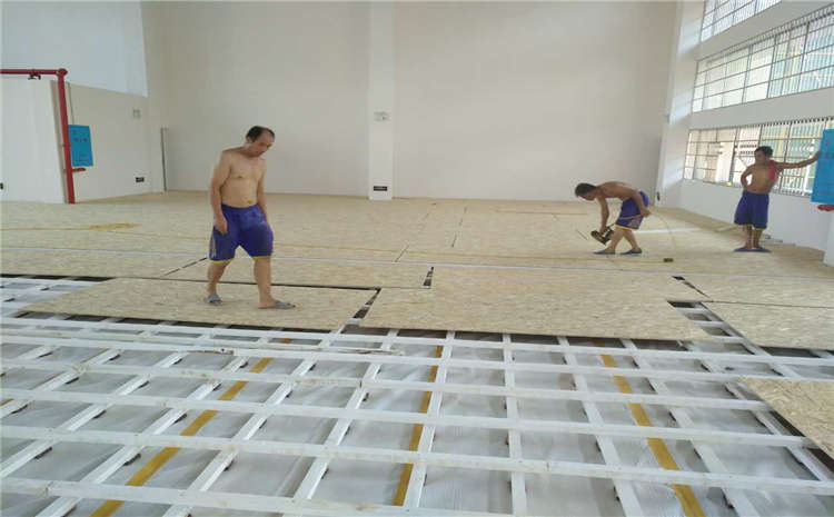 20厚體育木地板廠家去哪找？