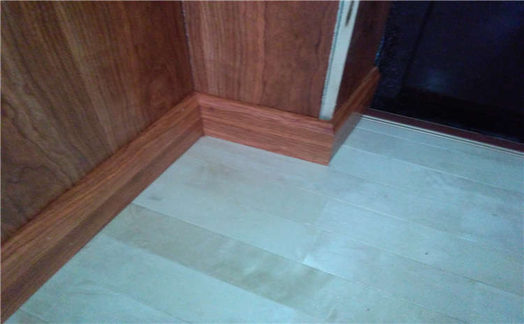 橡膠木舞臺運(yùn)動木地板批發(fā)**