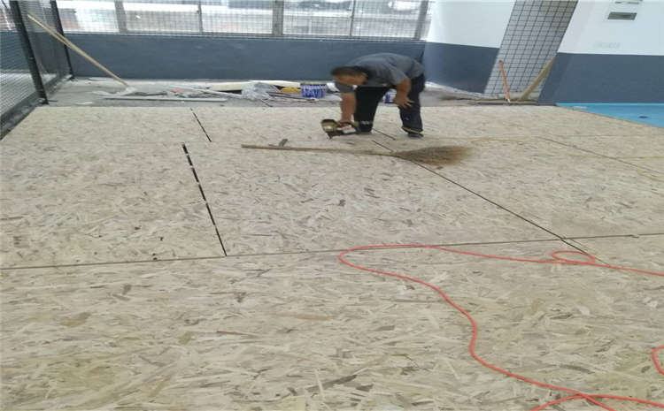 楓木舞臺木地板怎么維修?