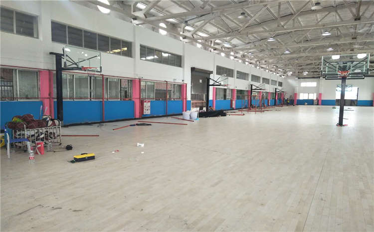 指接板籃球場地木地板雙層龍骨結構