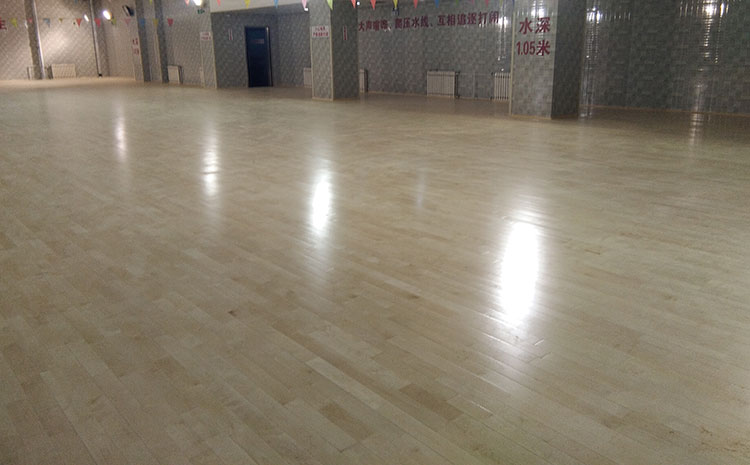 指接板體育運動地板廠家報價表