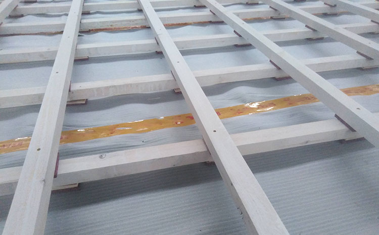 拼接板籃球場實木地板價格是多少錢?