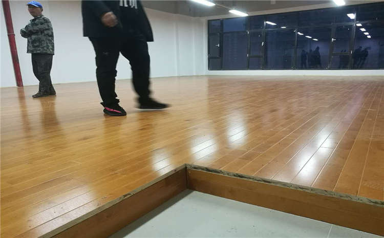 河南室內(nèi)運(yùn)動(dòng)木地板生產(chǎn)廠家