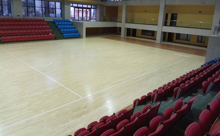 俄勒岡松木地板籃球場造價