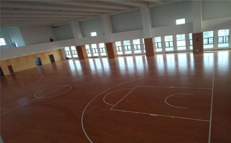 學校運動木地板**品牌