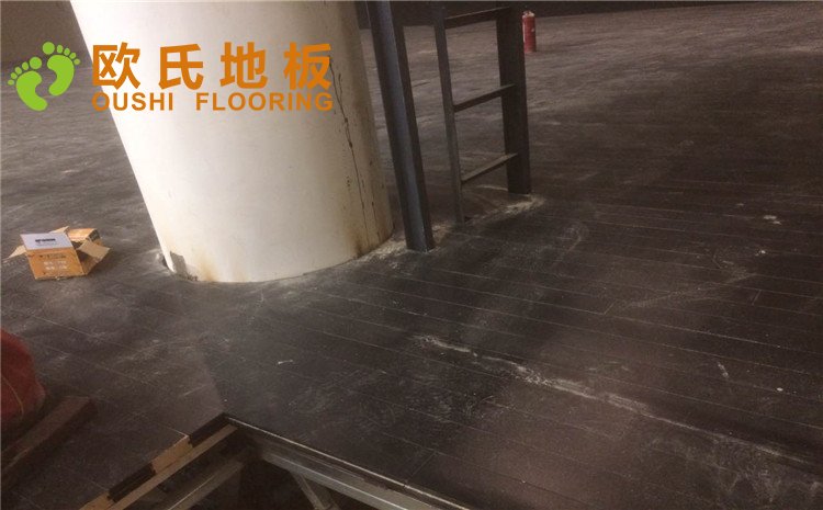 重慶京劇院舞臺木地板案例