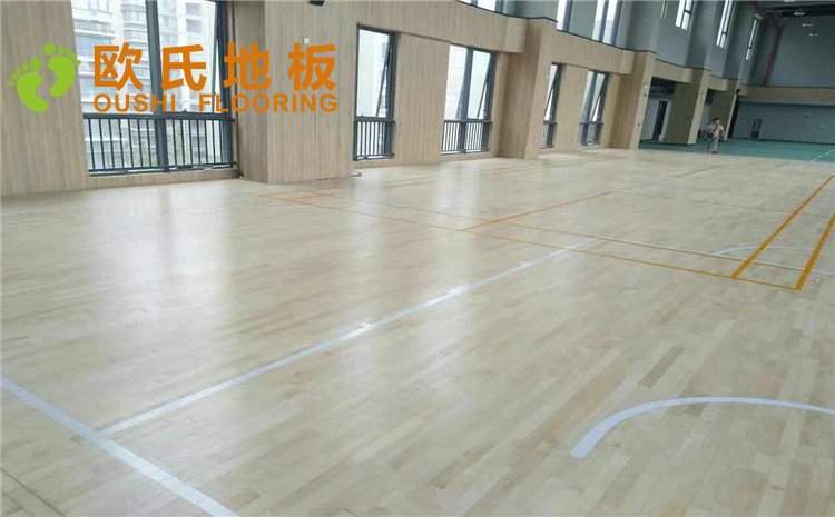 蘇州仁恒公園世紀(jì)會(huì)所羽毛球木地板圖片