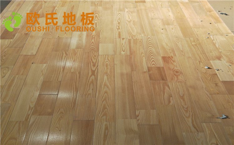 江蘇徐州匯鄰灣舞臺(tái)木地板項(xiàng)目