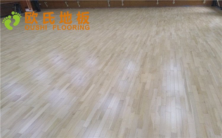 北京舞蹈學院舞蹈室木地板圖片