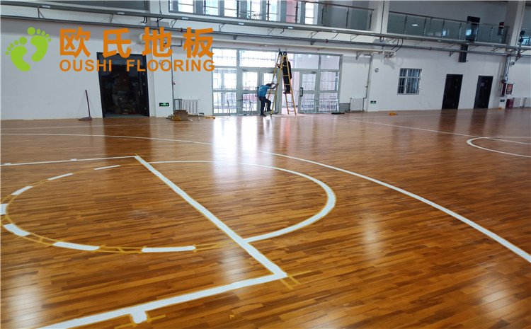 烏魯木齊市烏蘇市南區第二中學體育館木地板項目——歐氏實木運動地板
