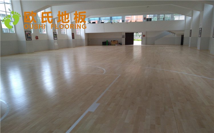 云南省紅河州個舊市綠春小學體育館木地板項目——歐氏實木運動地板