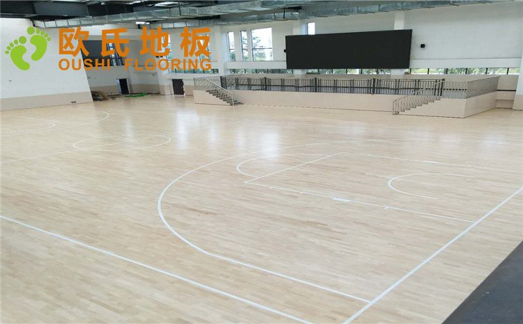 贛州市寧都縣城關(guān)小學(xué)九章路校區(qū)體育館木地板項(xiàng)目—?dú)W氏實(shí)木運(yùn)動(dòng)地板